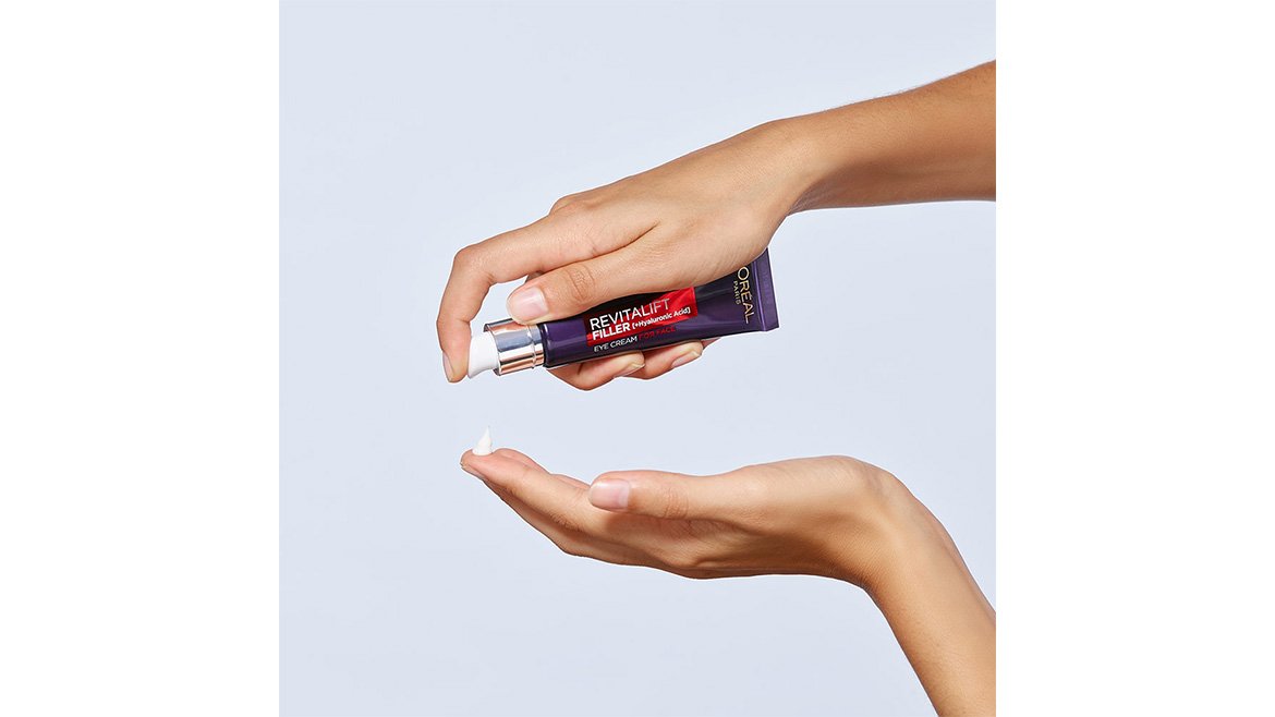 Krem pod oczy z kwasem hialuronowym Revitalift Filler